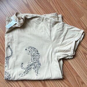 Project Social T x Urban Outfitters Oversized Beige Triple Tiger Tshirt Size S/M